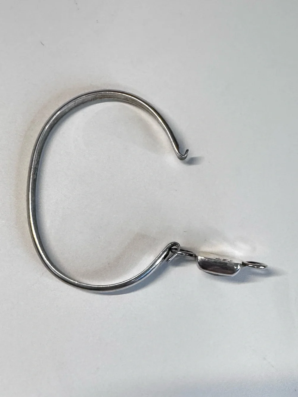 Vintage Taxco Sterling Silver & Black Onyx Hook Bangle (19.7g) - Picture 5 of 9
